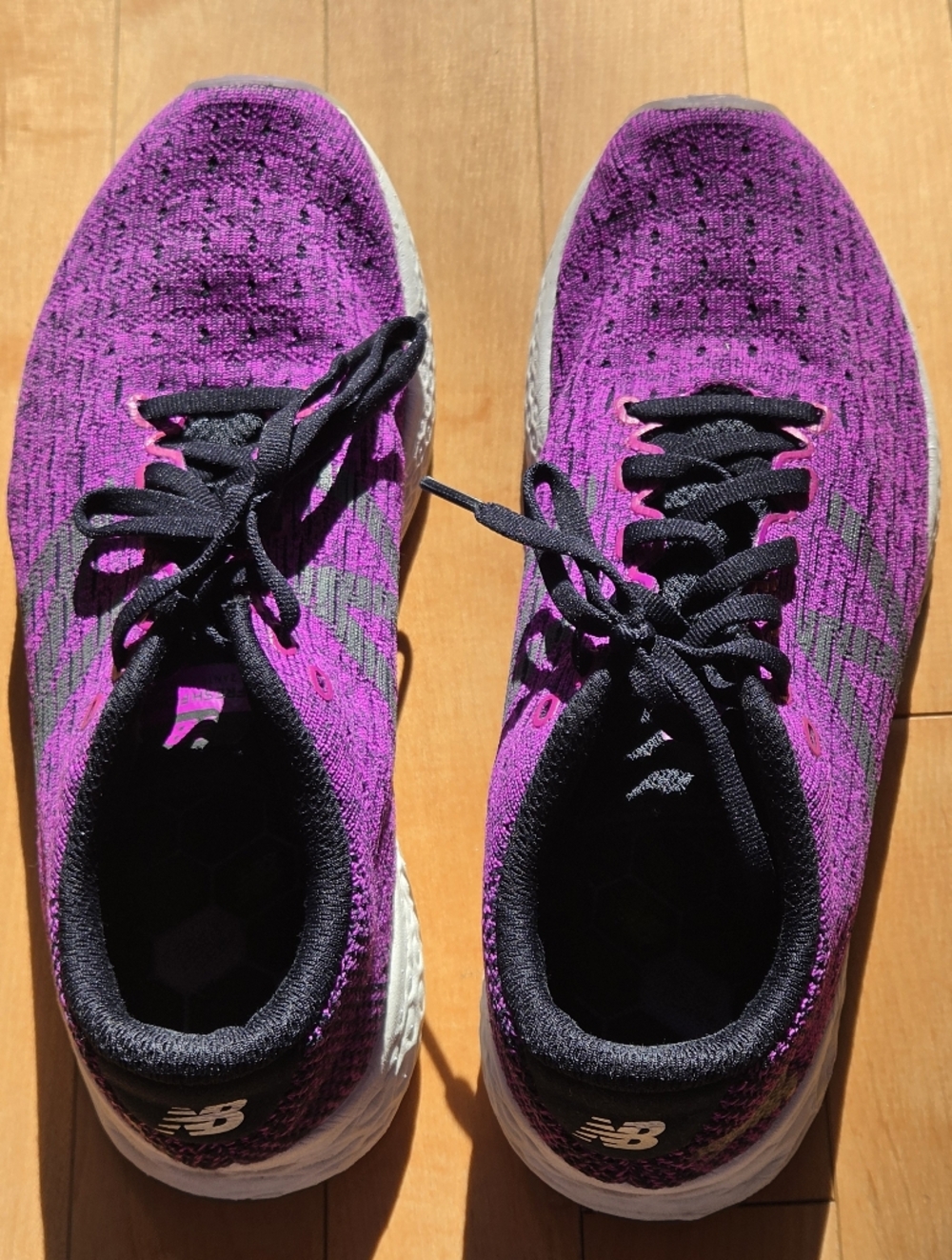 US 8.5 Women’s NEW BALANCE Purple Knit FRESH FOAM Running Sneakers